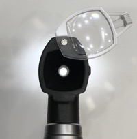 copertina di Otoscopio Heine Mini 3000 Luce LED fibra ottica - colore blu cod. D-008.70.110b Blu